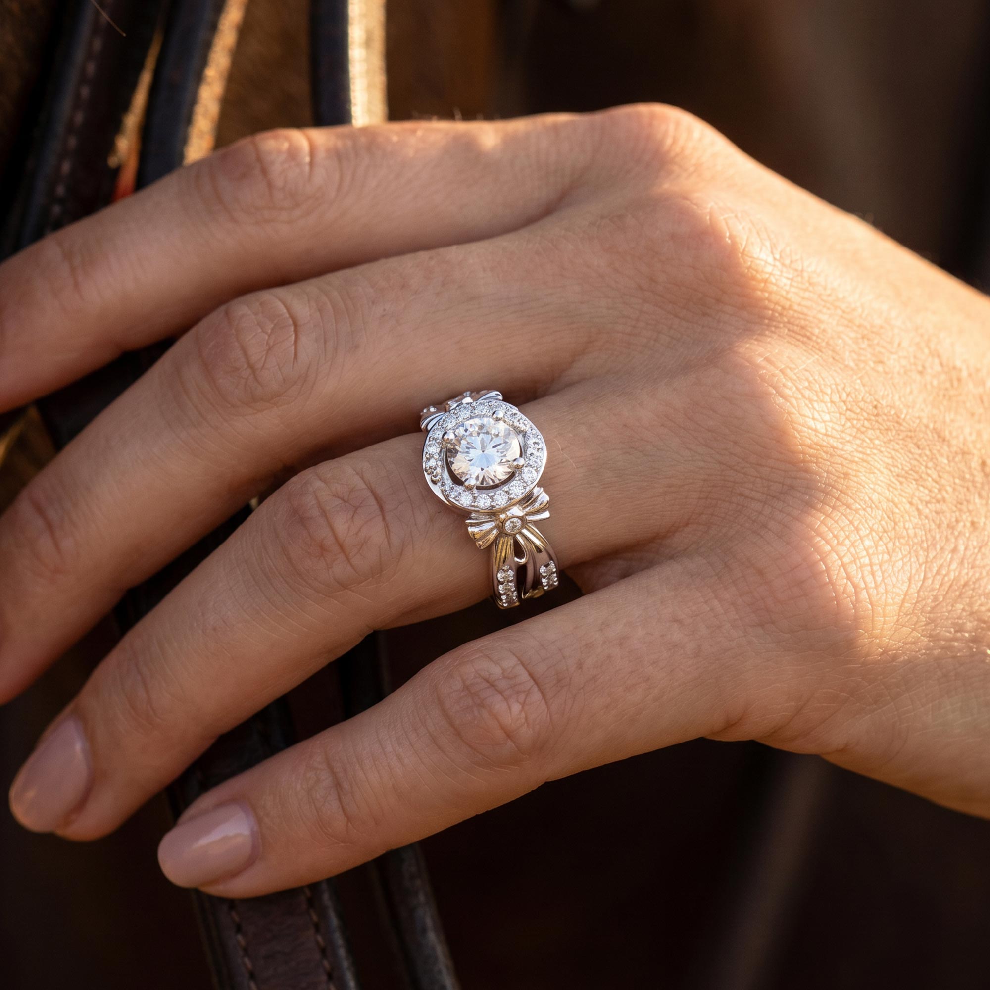 Graceful Bow Entwined Ring - Moissanite 2