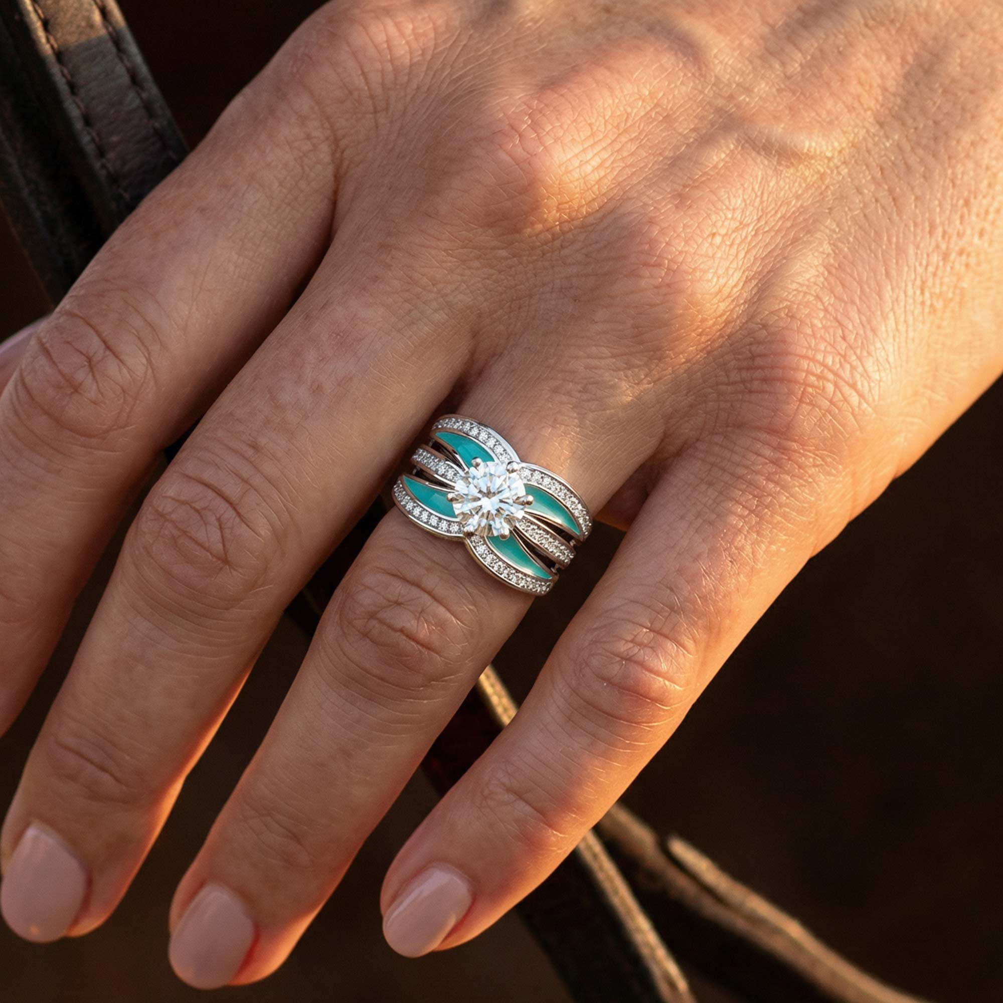 Intersect Radiance Ring - Moissanite 2