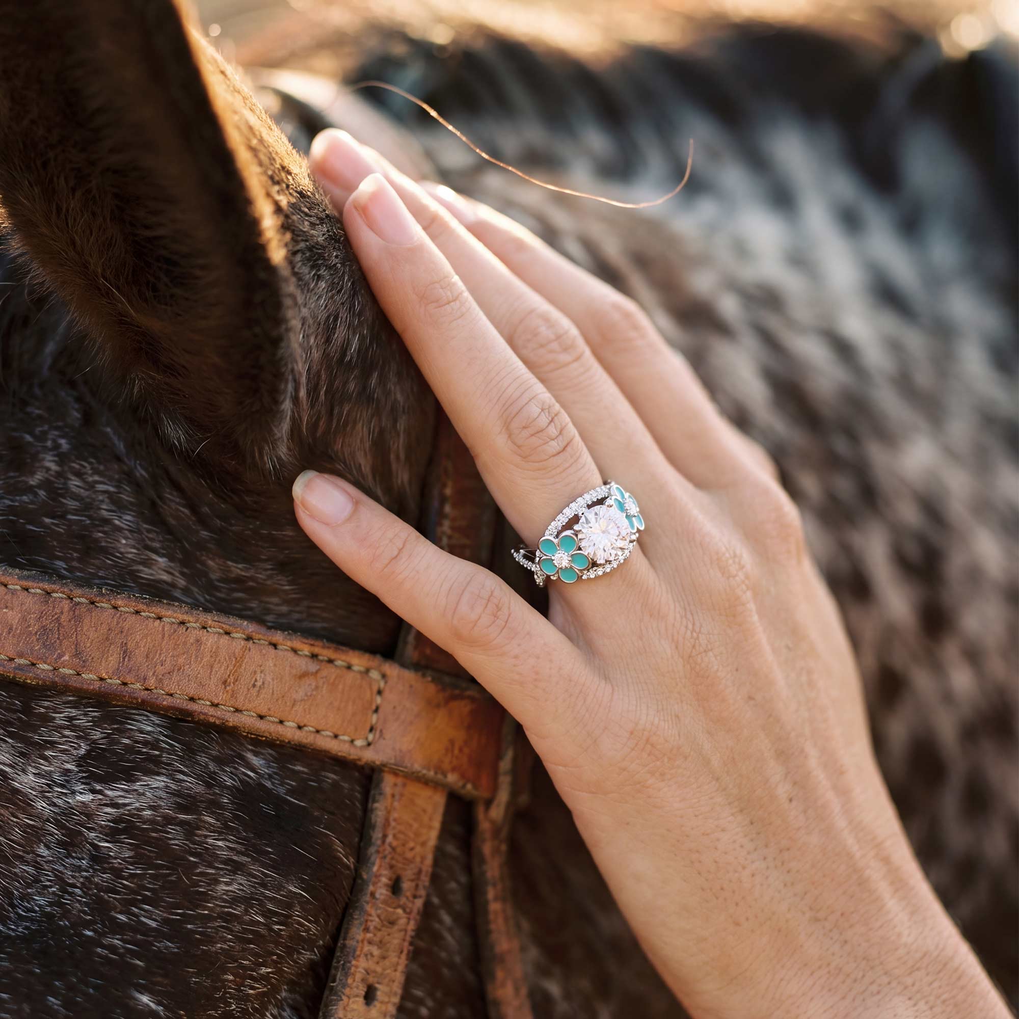 Intertwined Blooming Bud Ring - Moissanite 2