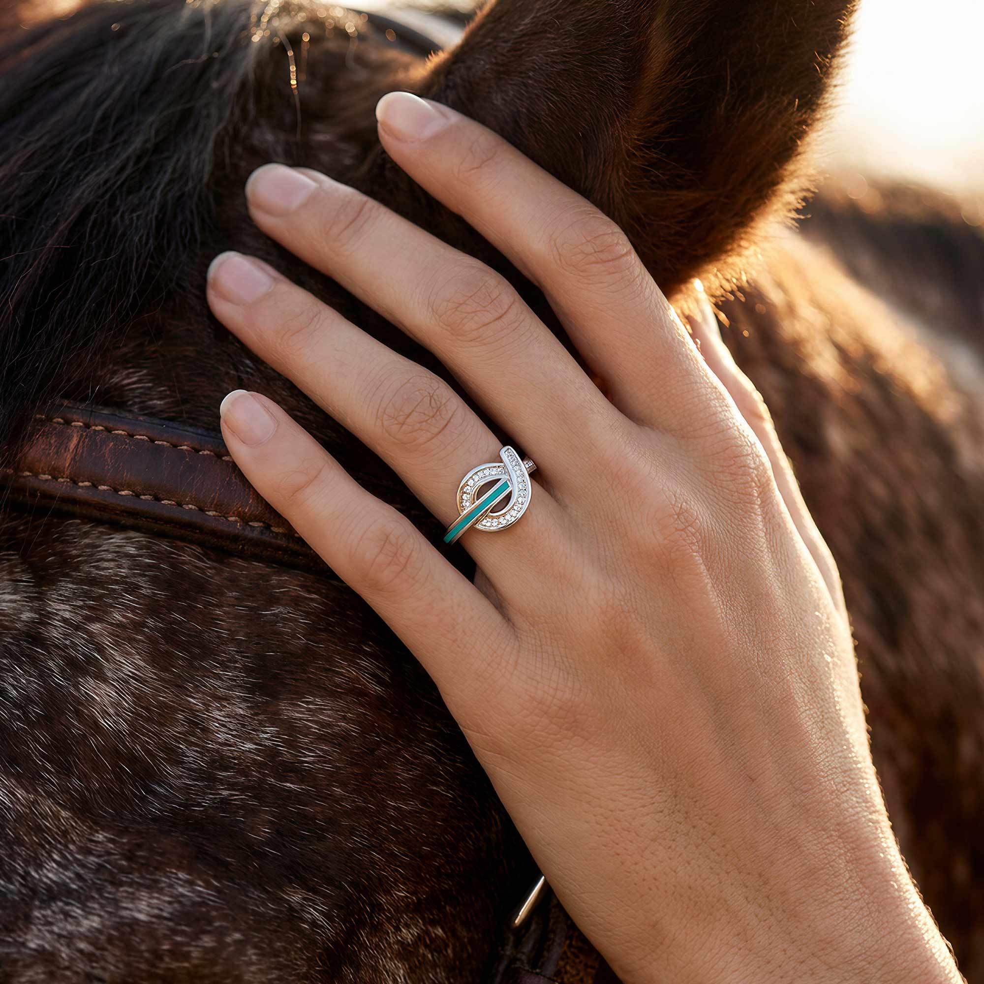 Knotted Power Ring - Moissanite 2