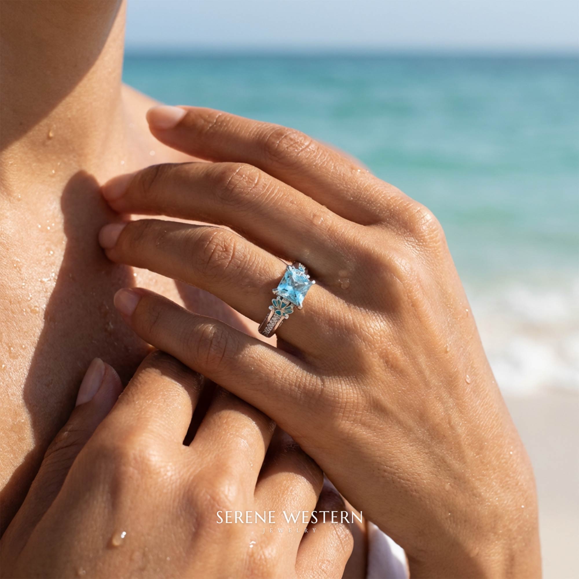 Lumen Crest Ring - Aquamarine 4