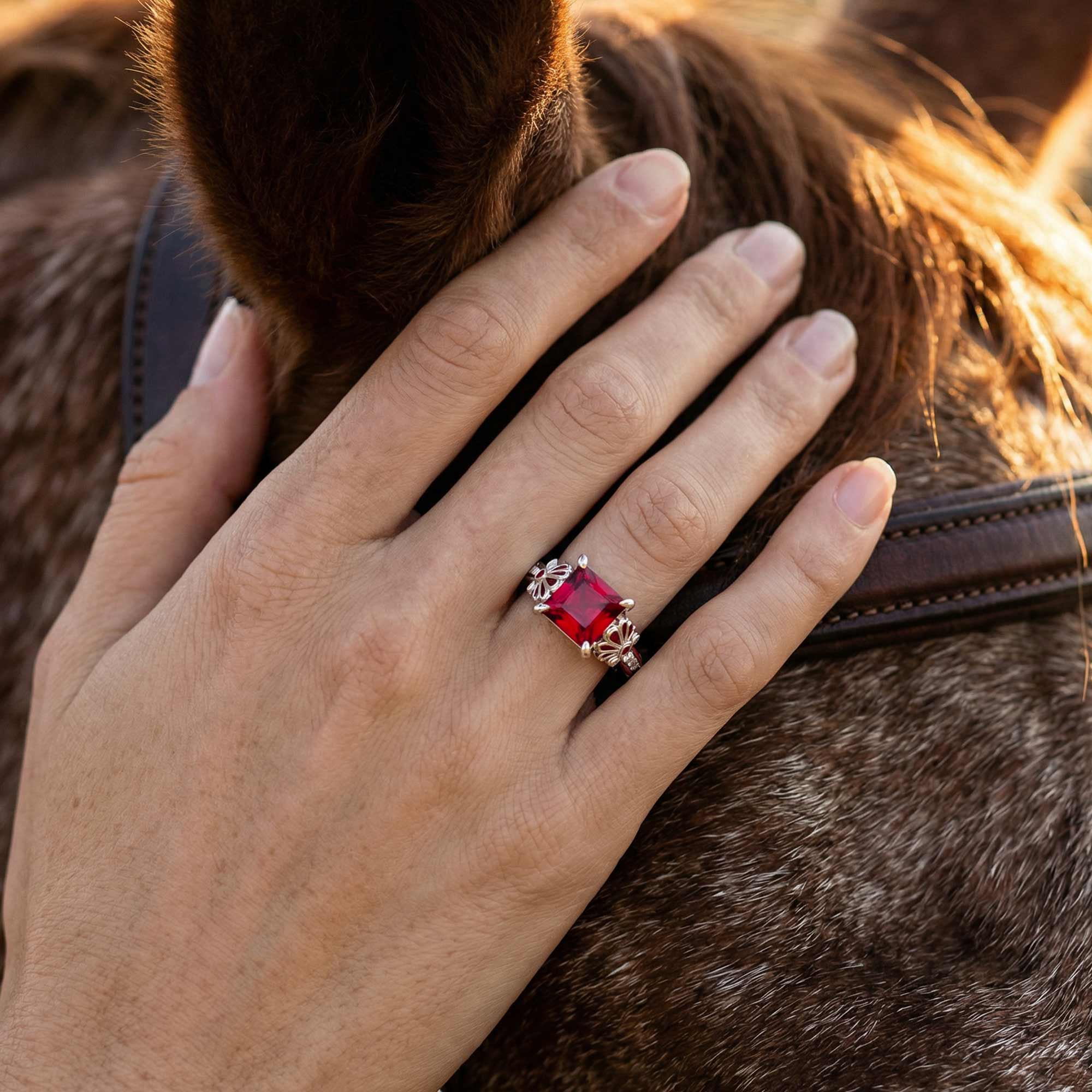 Lumen Crest Ring - Ruby 2