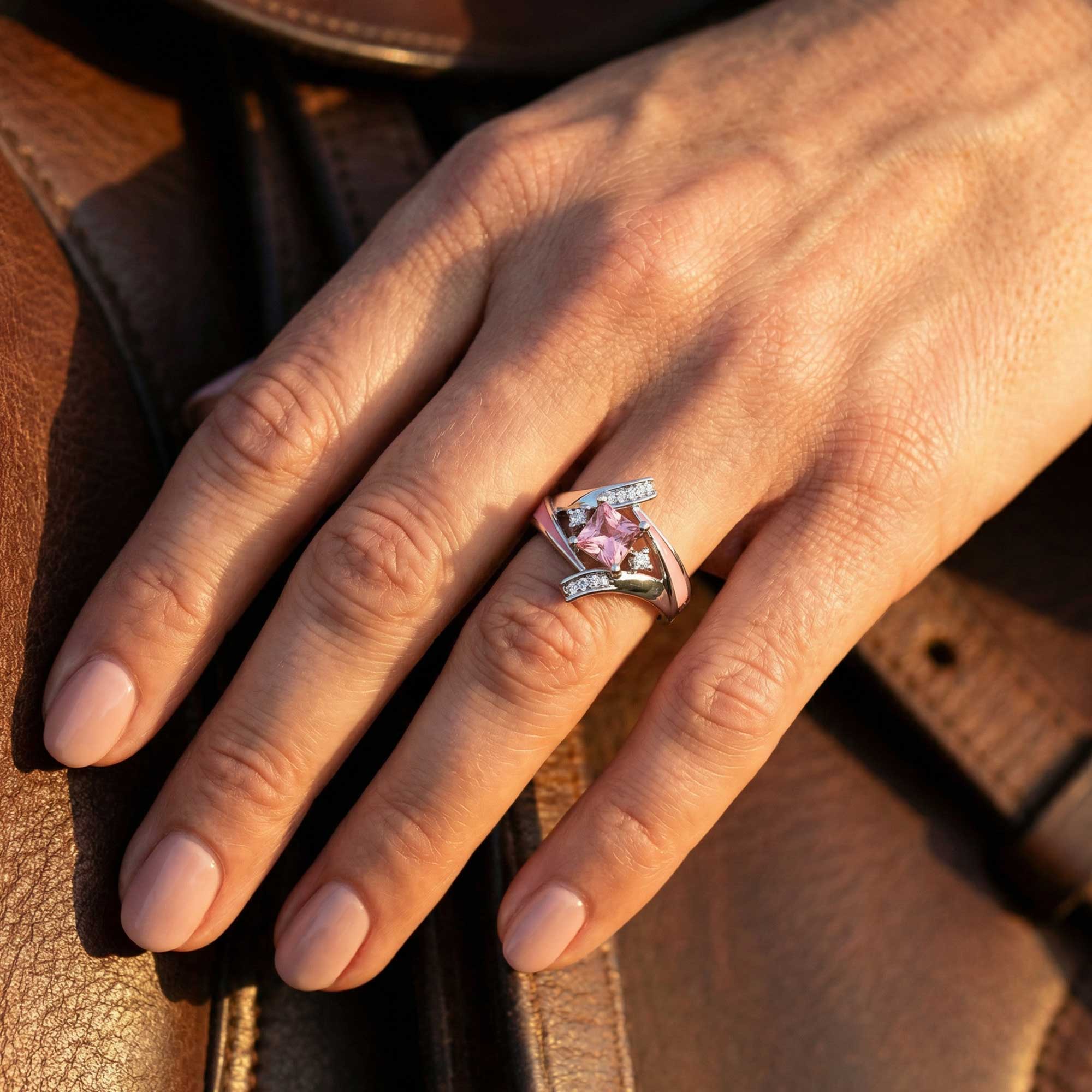 Milky Way Kiss Ring - Rose Quartz 2