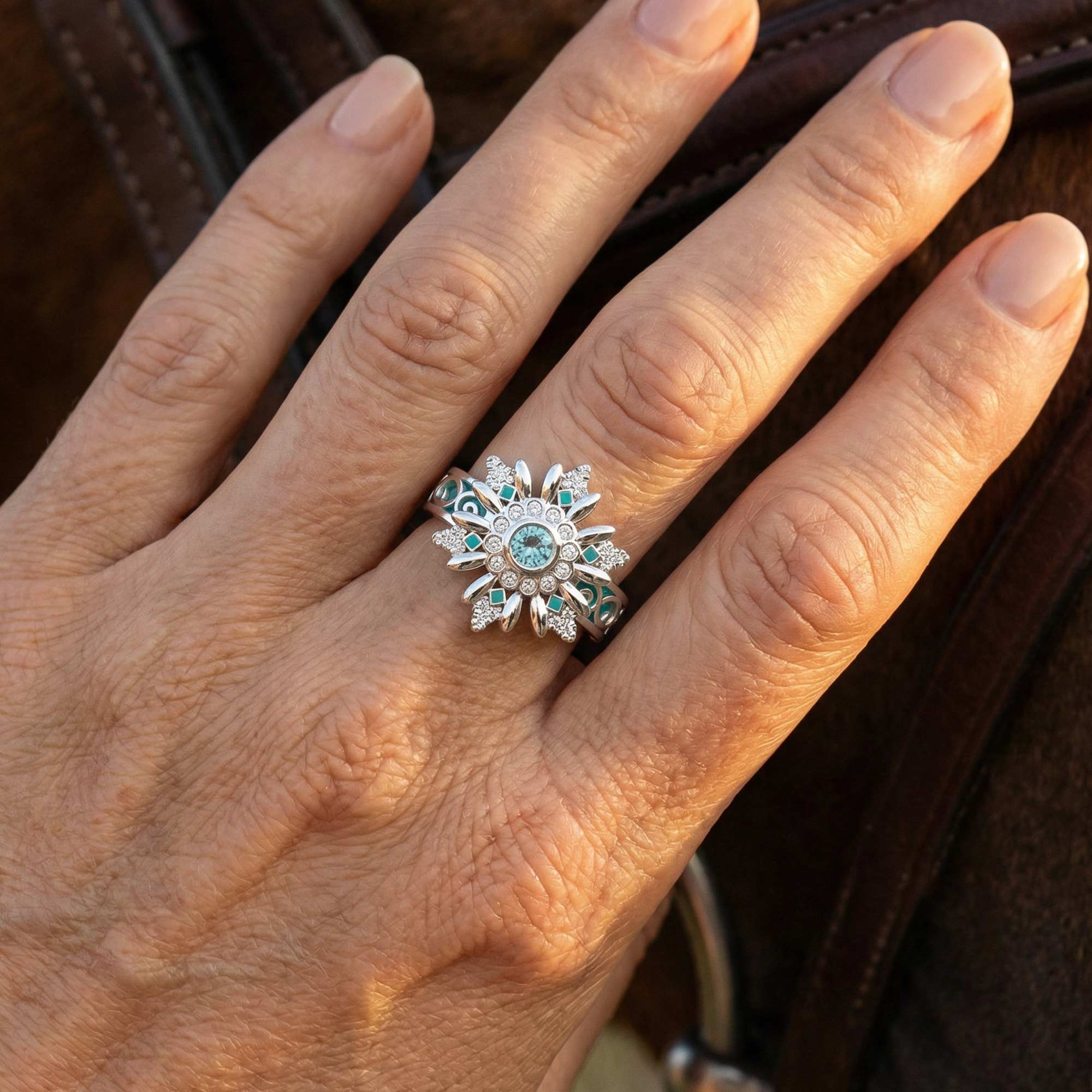 Snowbound Mystery Ring - Aquamarine 4