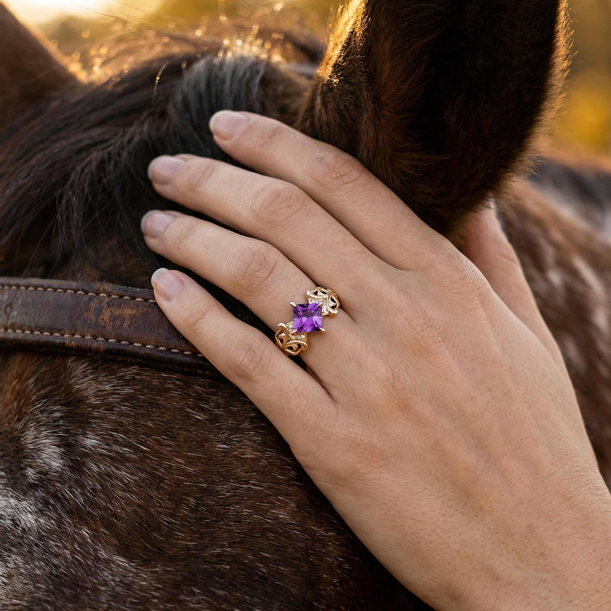 Sunspire Glow Ring - Amethyst 2