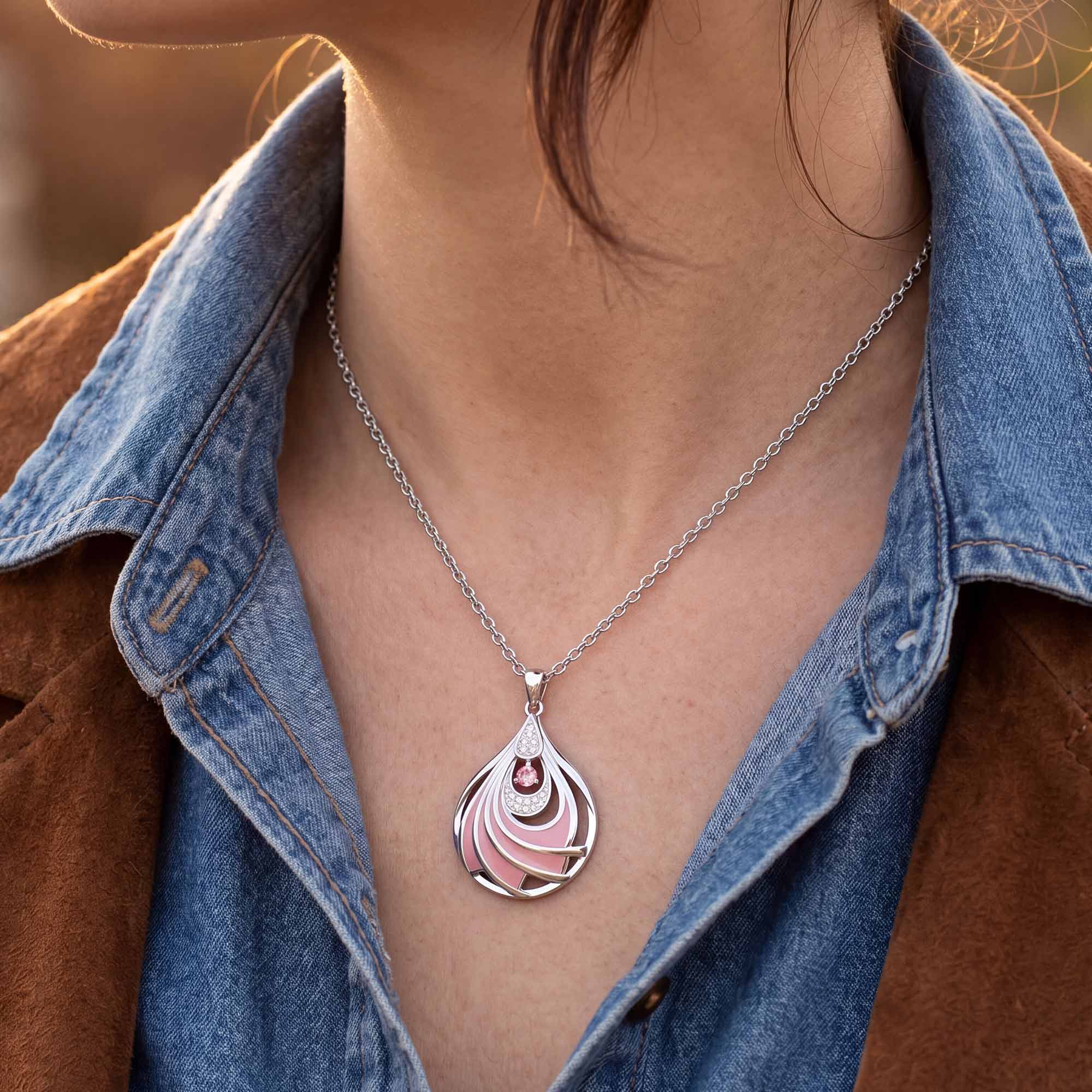Zephyr Teardrop Necklace - Rose Quartz & Pink 4
